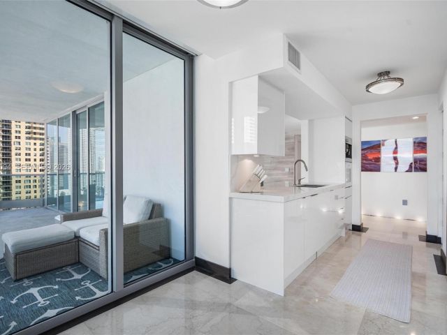 Apartment for sale  Unit #2402 - photo 7511757