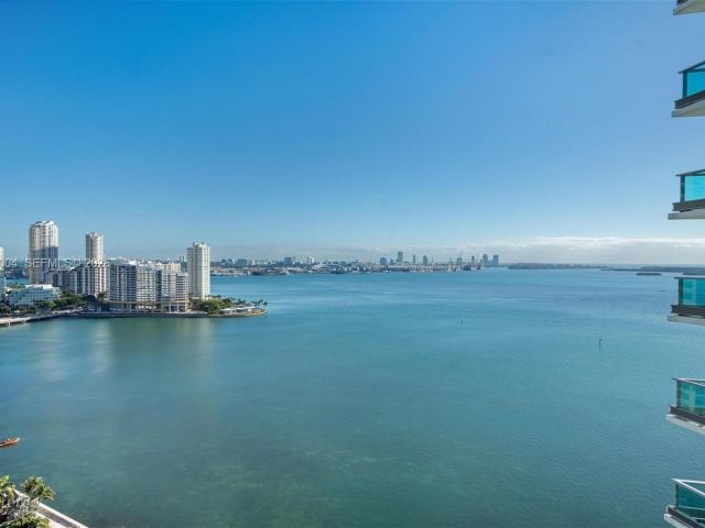 Apartment for sale  Unit #2402 - photo 7511762