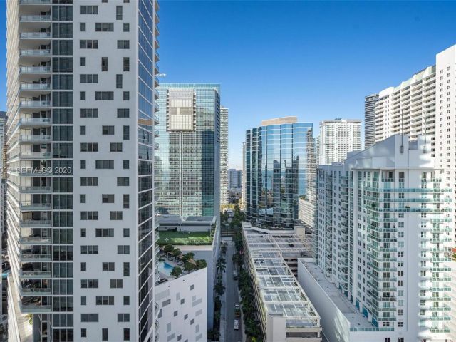 Apartment for sale  Unit #2402 - photo 7511767