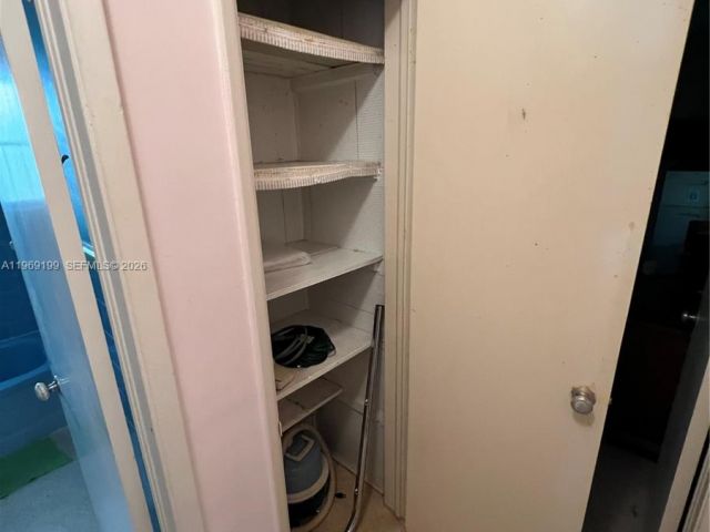 Home for sale at 812 Columbus Blvd - photo 7471677