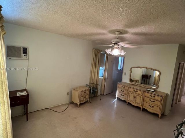 Home for sale at 812 Columbus Blvd - photo 7471682