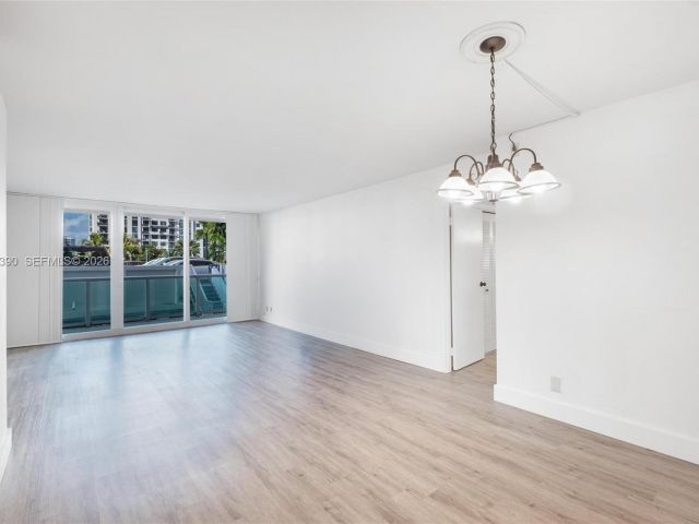 Apartment for sale  Unit #229 - photo 7484230