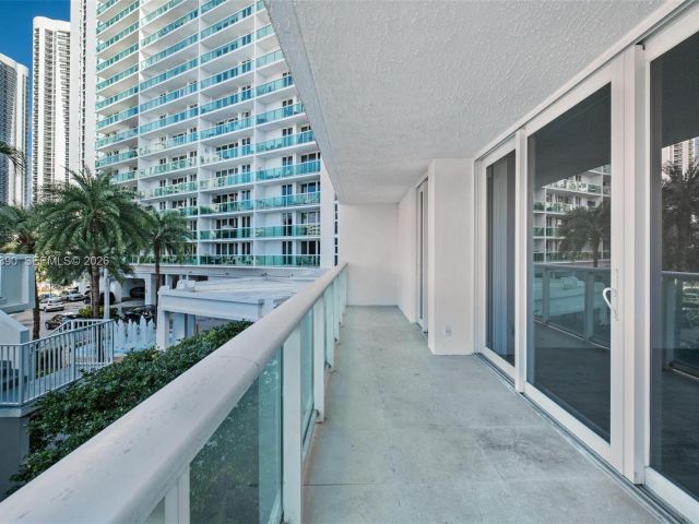 Apartment for sale  Unit #229 - photo 7484245