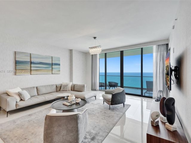 Apartment for rent  Unit #2703 - photo 7495829