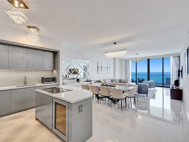 Apartment for rent  Unit #2703 - photo 7495830