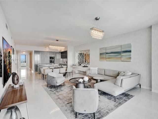 Apartment for rent  Unit #2703 - photo 7495837