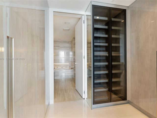 Apartment for rent  Unit #2703 - photo 7495842