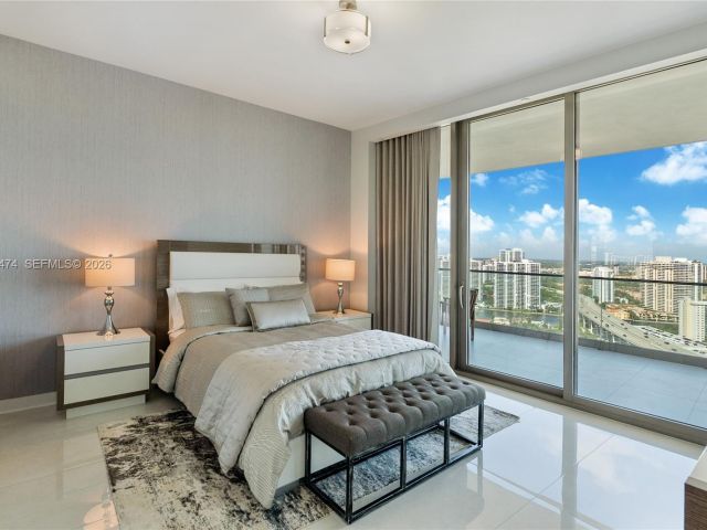 Apartment for rent  Unit #2703 - photo 7495848