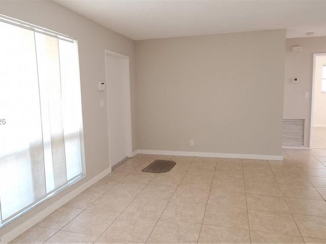 3-bedroom home for rent in Hollywood - 1900 N 32nd Ct - MondialRealty