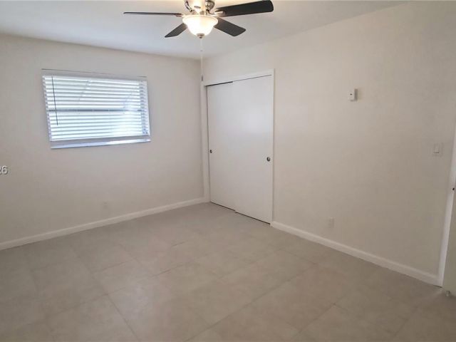 3-bedroom home for rent in Hollywood - 1900 N 32nd Ct - MondialRealty