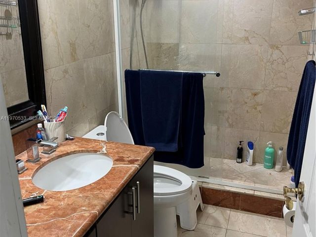 Apartment for rent  Unit #A610 - photo 7467501