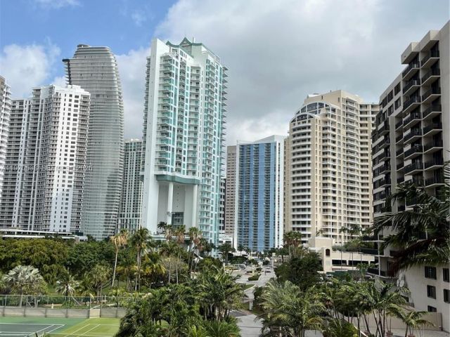 Apartment for rent  Unit #A610 - photo 7467504