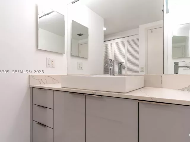 2-bedroom condo for sale in Sunny Isles Beach - 16400 Collins Ave 744 - MondialRealty