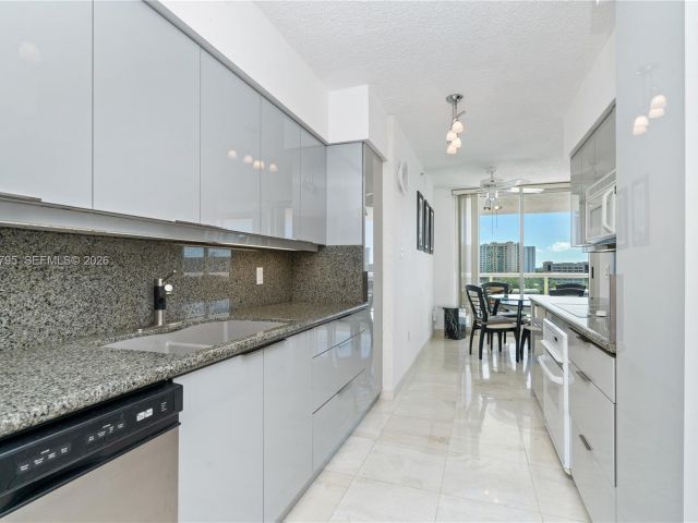 Apartment for sale  Unit #744 - photo 7493218