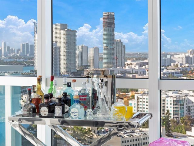 Apartment for rent  Unit #2101 - photo 7524216