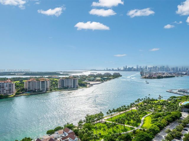 Apartment for rent  Unit #2101 - photo 7524220