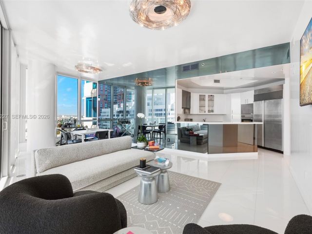 Apartment for rent  Unit #2101 - photo 7524222