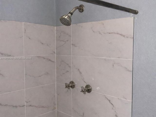 3-bedroom home for rent in Fort Lauderdale - 3048 NW 20th St n/a - MondialRealty