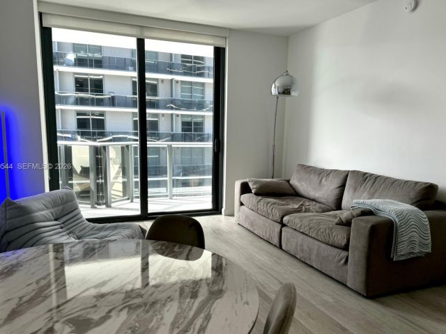 Apartment for rent  Unit #3107 - photo 7508357