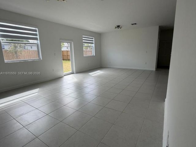 Home for rent at 2638 SE 9th St - photo 7493124