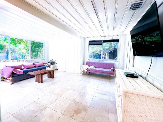 Home for sale at 1130 NE 23rd Pl - photo 7478832