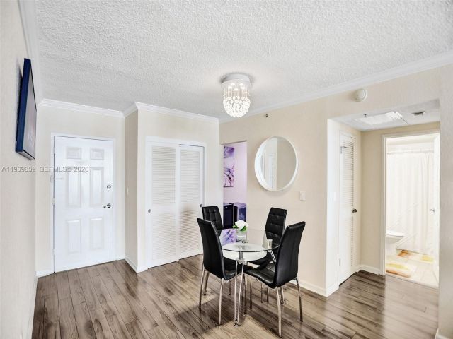 Apartment for rent  Unit #1001 (available May 4) - photo 7477754