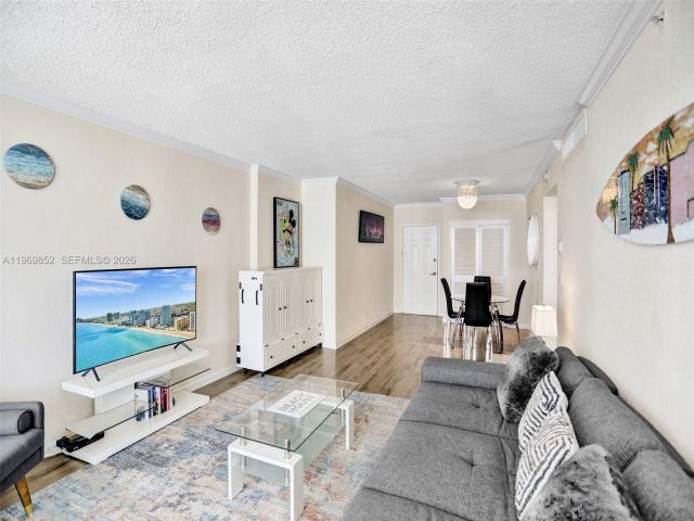 Apartment for rent  Unit #1001 (available May 4) - photo 7477756