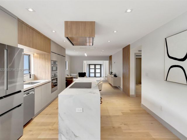 Home for sale at 9048 Dickens Ave - photo 7467190