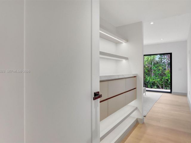 Home for sale at 9048 Dickens Ave - photo 7467192