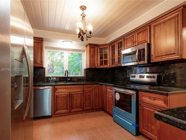 Home for rent at 1350 Mendavia Ave - photo 7471666