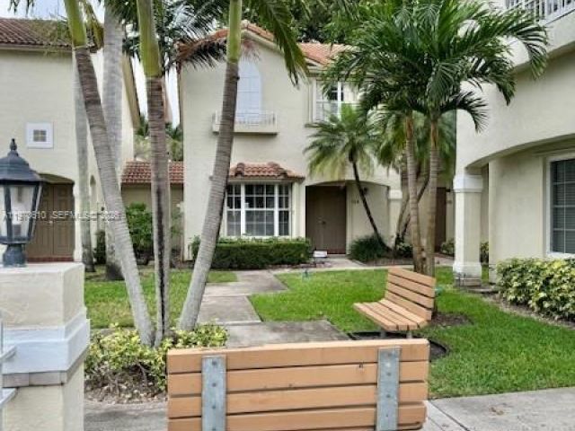 Home for rent at 706 NW 108 TE - photo 7455251