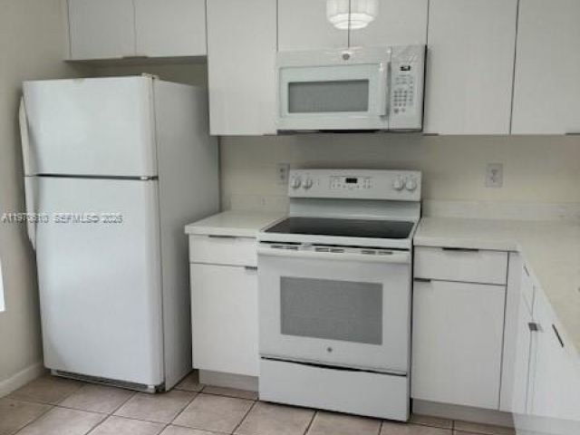 Home for rent at 706 NW 108 TE - photo 7455254