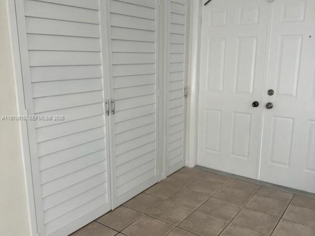 Home for rent at 706 NW 108 TE - photo 7455257