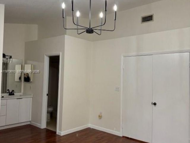 Home for rent at 706 NW 108 TE - photo 7455264