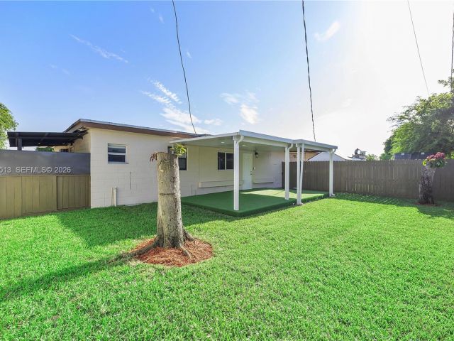 Home for rent at 3840 NW 176th St 1 - photo 7480425