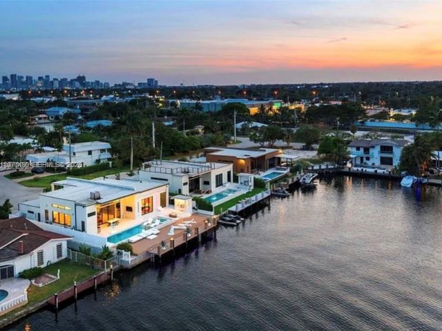 Home for sale at 2225 NE 19th St - photo 7483435