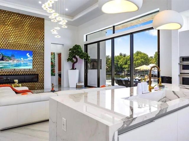 Home for sale at 2225 NE 19th St - photo 7483436