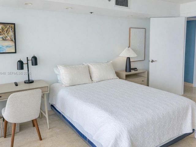 Apartment for rent  Unit #3334 - photo 7496165