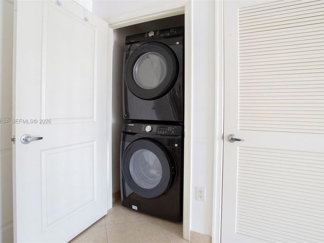 Apartment for rent  Unit #1408 - photo 7453574