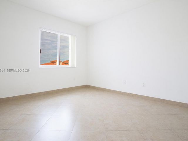 Apartment for rent  Unit #1408 - photo 7453580