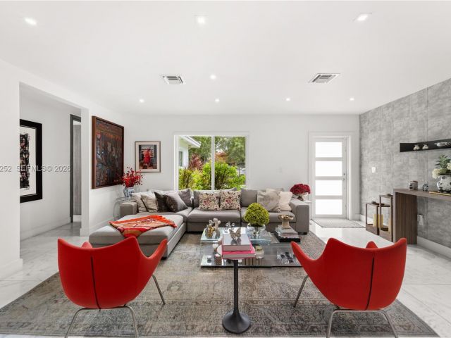 Home for sale at 721 Bird Rd - photo 7528470