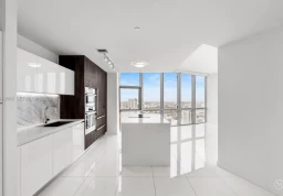 Apartment #3202 at Paramount WorldCenter