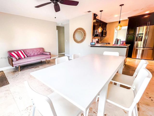 Home for rent at 1130 NE 23rd Pl 0 - photo 7478845