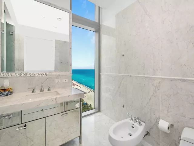 2-bedroom condo for sale in Sunny Isles Beach - 17475 Collins Ave 1201 - MondialRealty