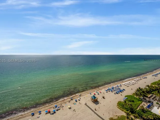 2-bedroom condo for sale in Sunny Isles Beach - 17475 Collins Ave 1201 - MondialRealty
