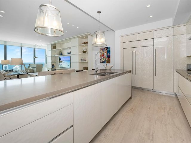 Apartment for sale  Unit #1201 - photo 7498148