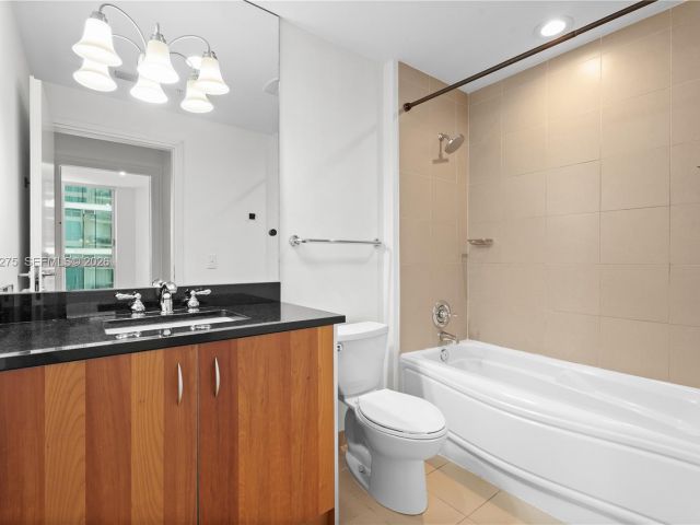 Apartment for sale  Unit #T-2602 - photo 7496385