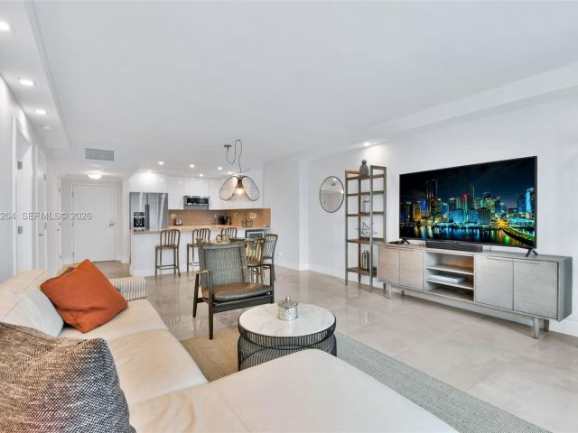 Apartment for sale  Unit #303 - photo 7510209