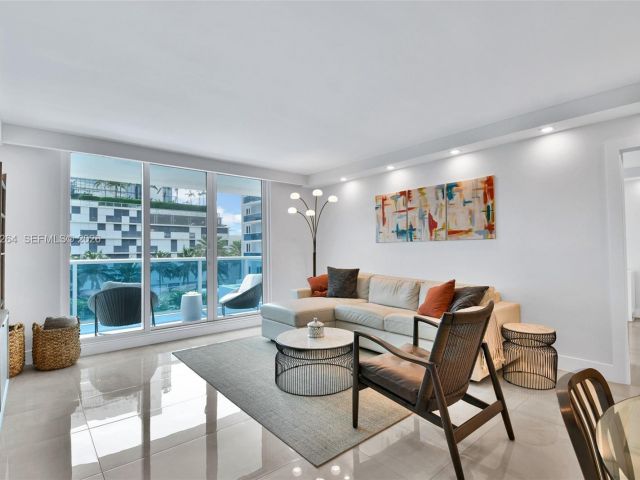 Apartment for sale  Unit #303 - photo 7510211