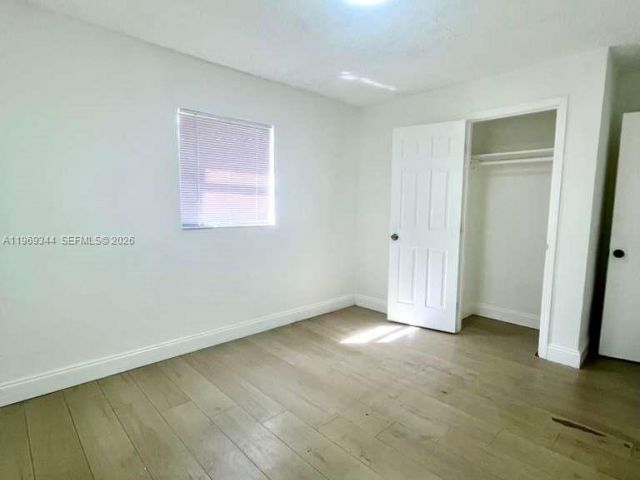 Home for rent at 4924 SW 44 AV - photo 7483717